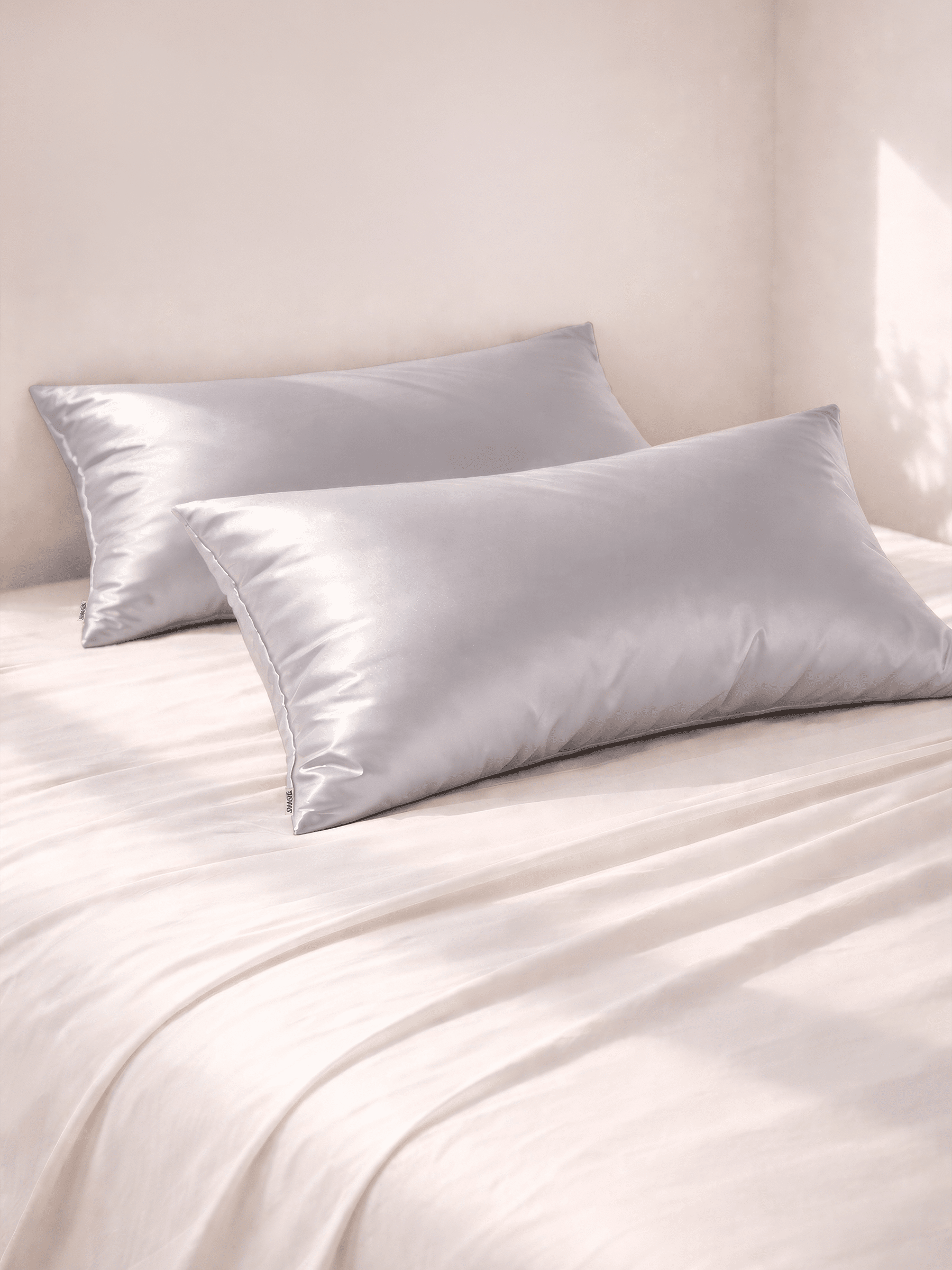 2 Grey Silk Pillowcases - King Size - Zippered