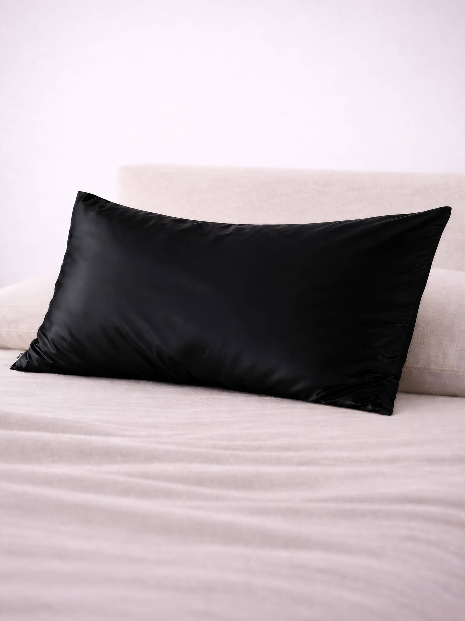 Black Silk Pillowcase - King Size - Zippered