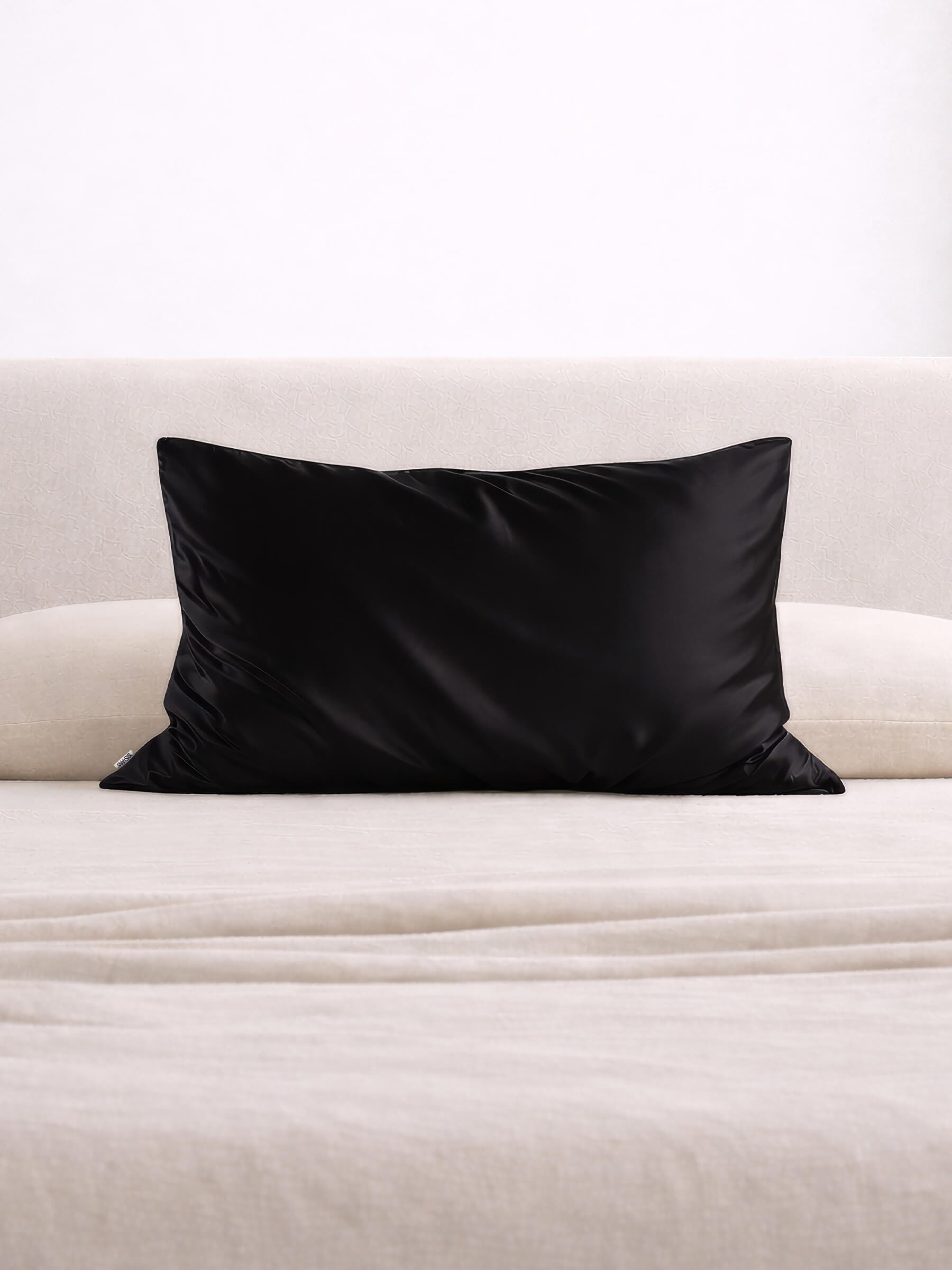 Black Silk Pillowcase - Queen Size - Zippered