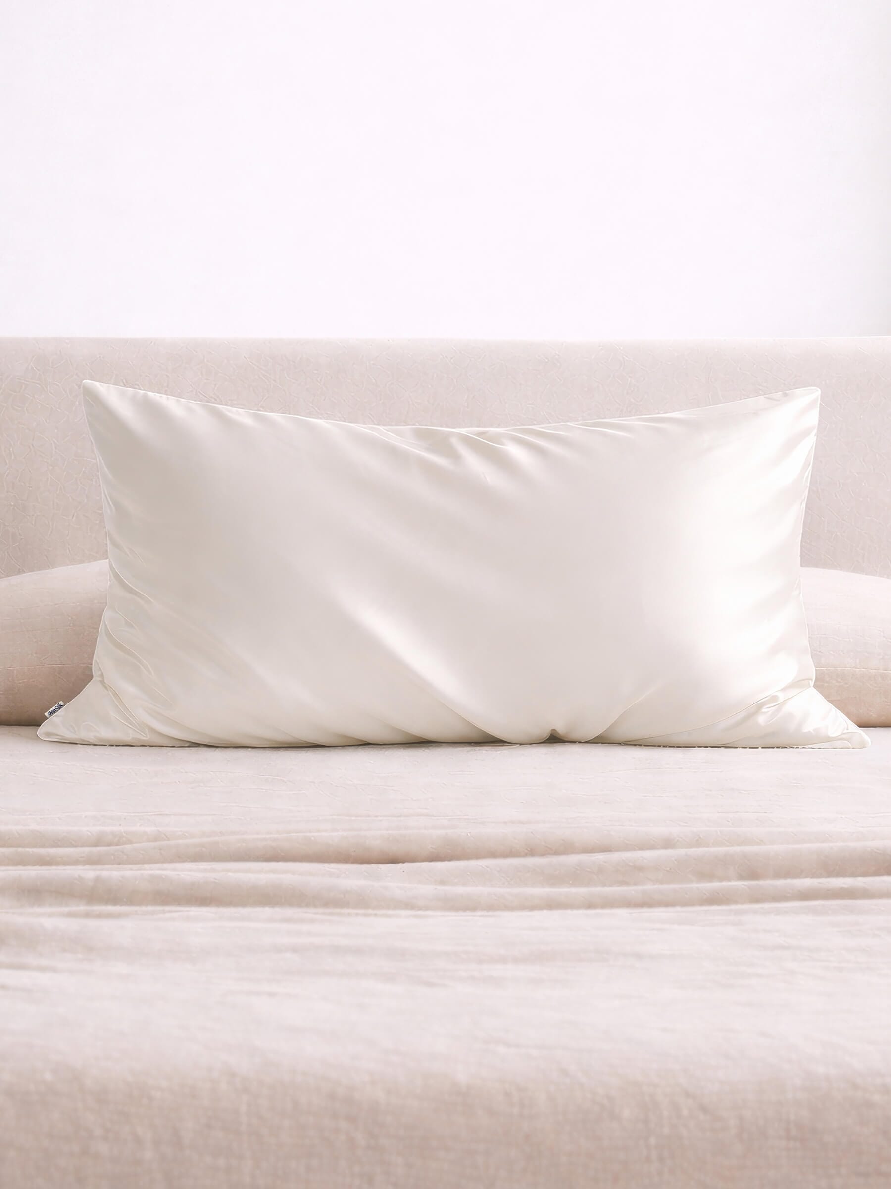 Off White Silk Pillowcase - King Size - Zippered