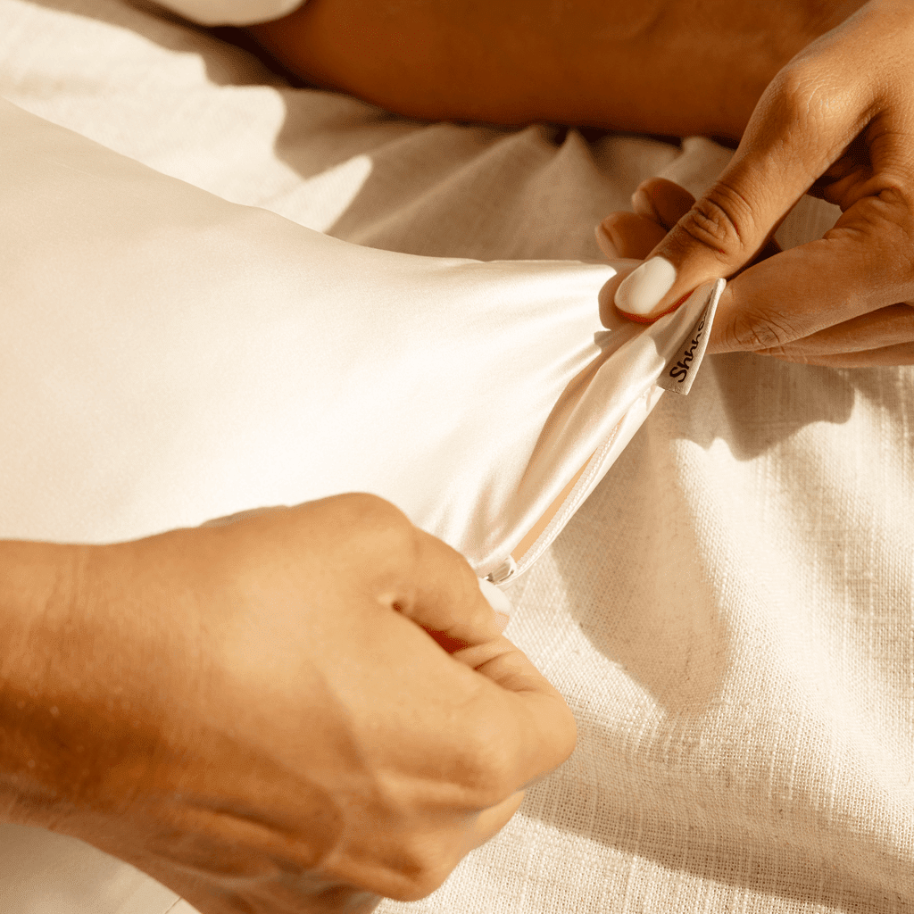 Pink Silk Pillowcase - King Size - Zippered