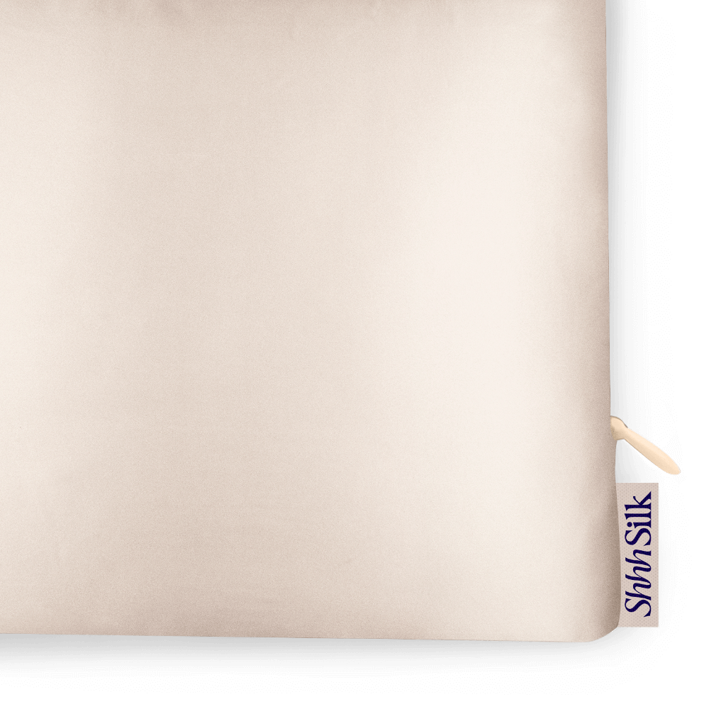 2 Nude Silk Pillowcases - Queen Size - Zippered
