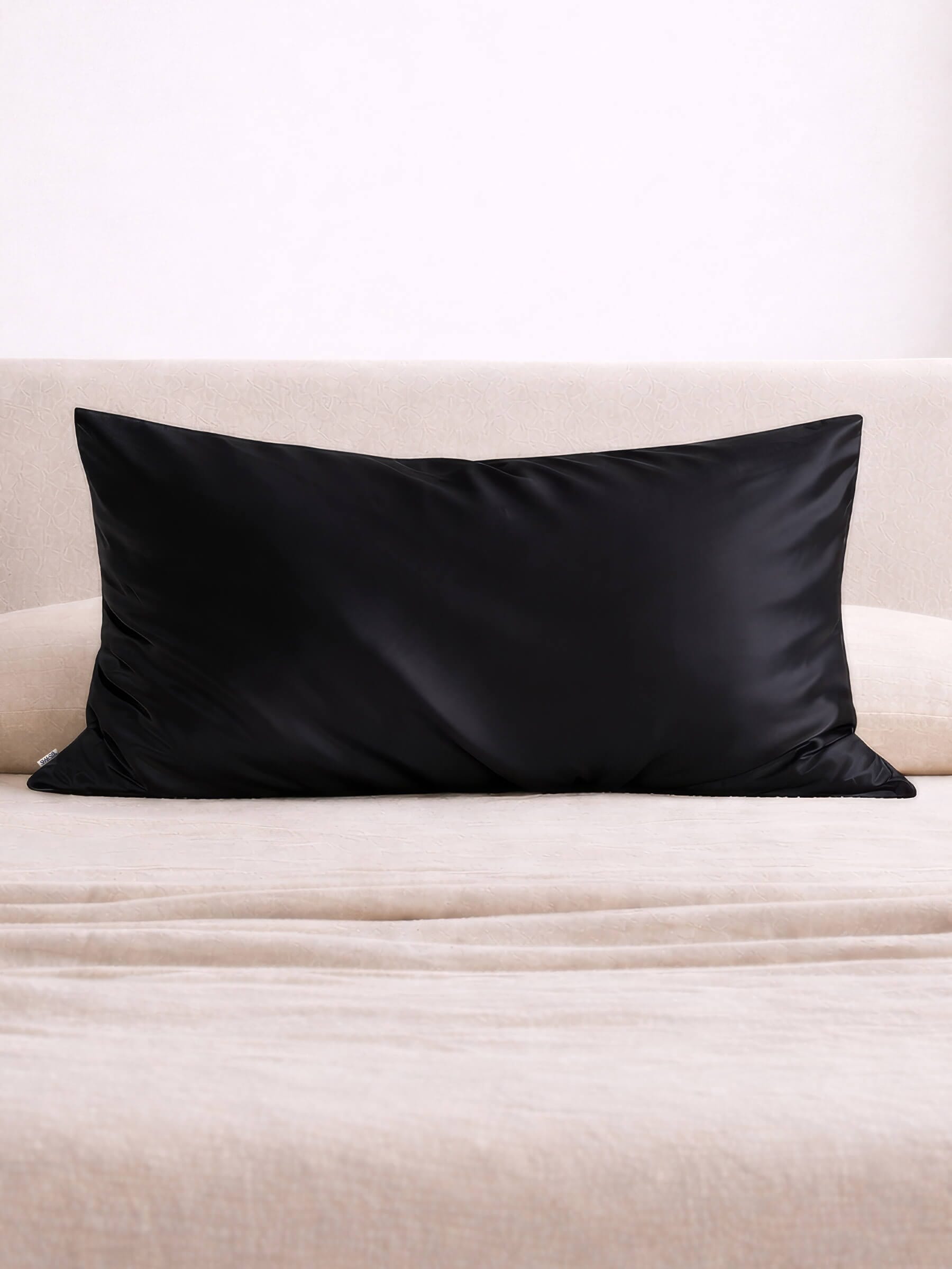 Black Silk Pillowcase - King Size - Zippered