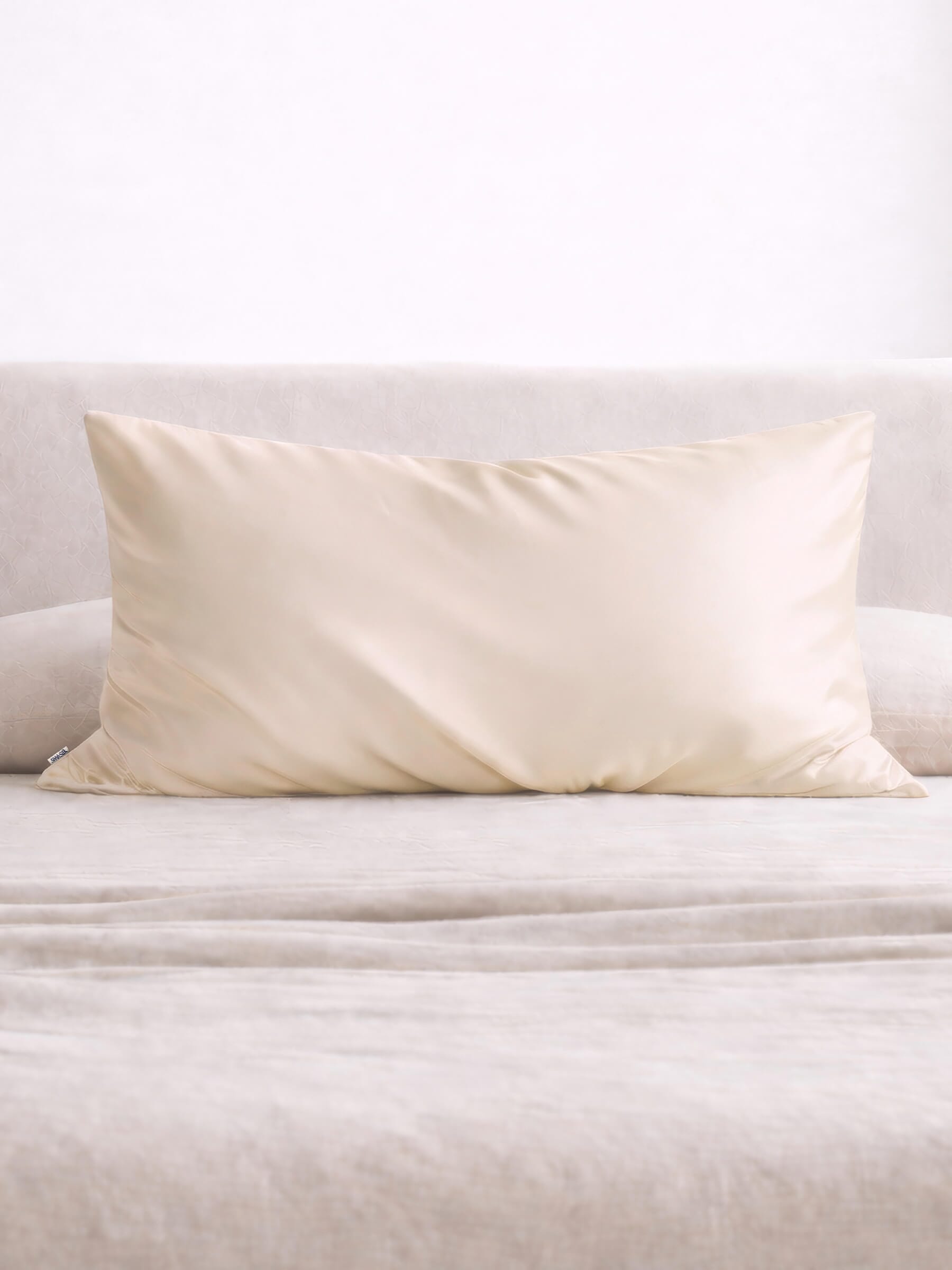 Nude Silk Pillowcase - King Size - Zippered